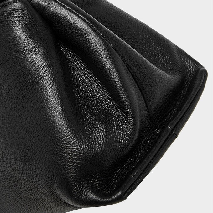 Damen-Umhängetasche aus echtem Leder im Vintage-Stil mit Top-Grain-Effekt im klassischen Design