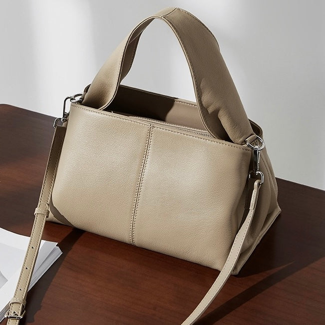 Damen-Umhängetasche aus echtem Leder im Vintage-Stil mit Top-Grain-Effekt im klassischen Design