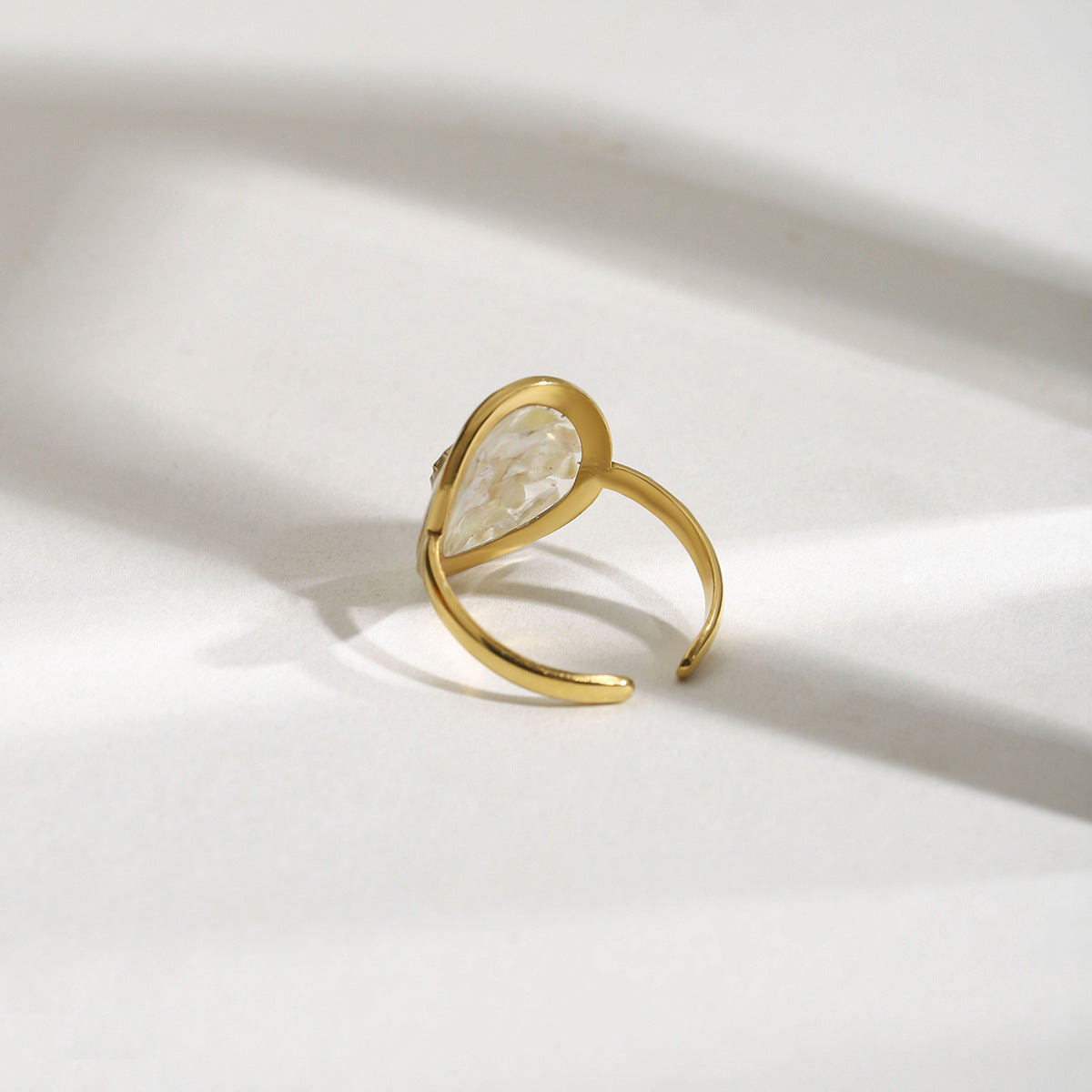 Sculpted Shell Coastal Charm Ring