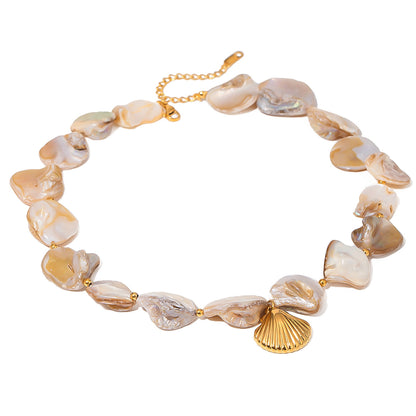 Collier pendentif en corde de coquillage de niche