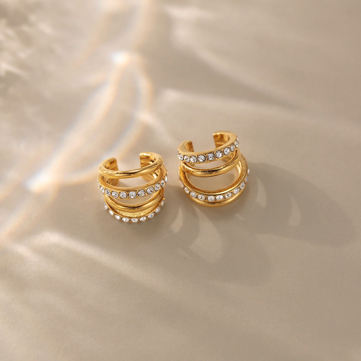 Elegant Glamorous Wild Silhouette Exotic Huggie Earrings