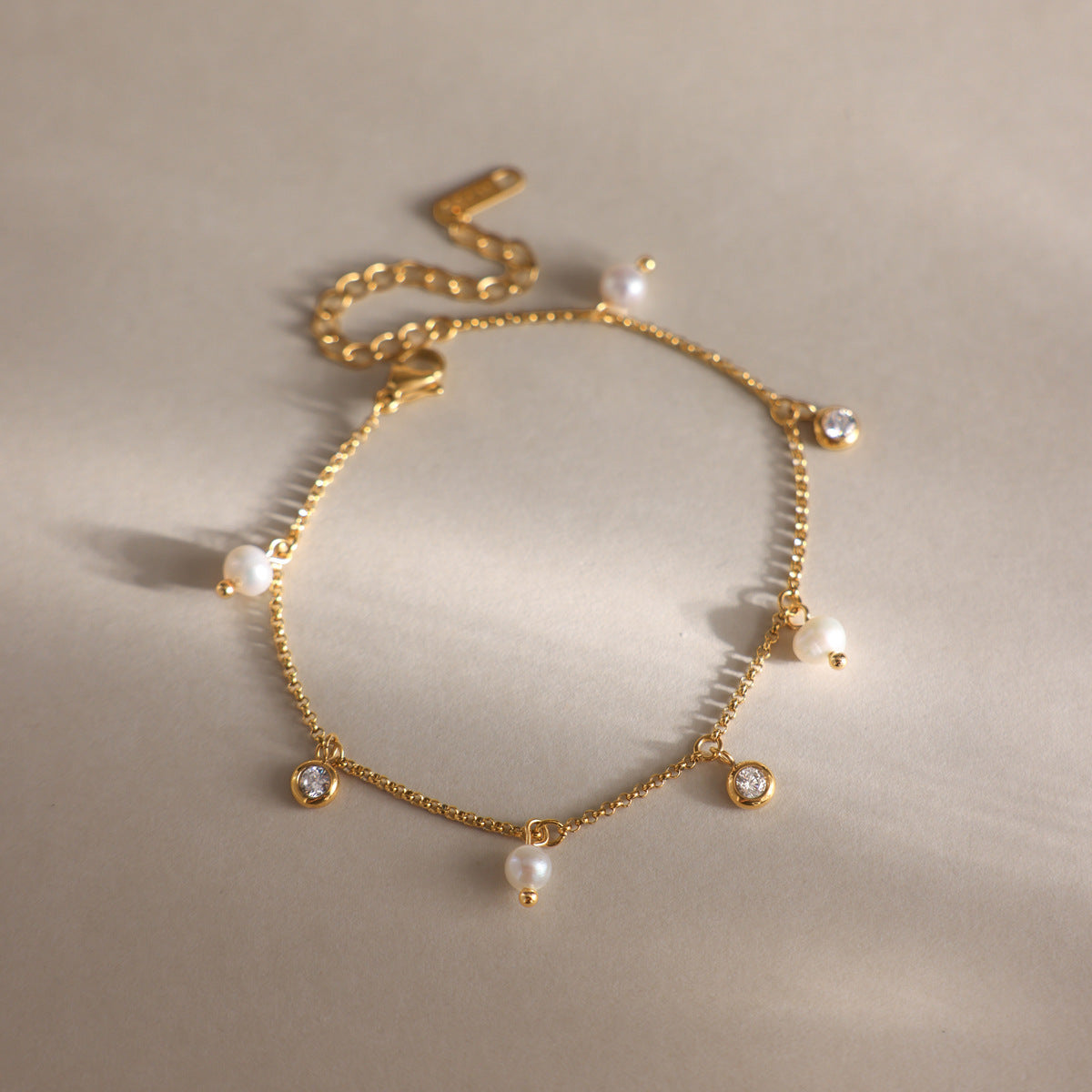 Elegant Minimalist Shimmering Fluid Station Bracelet