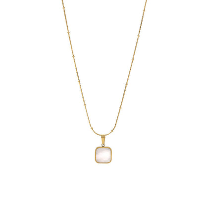 Collar colgante cuadrado de nácar