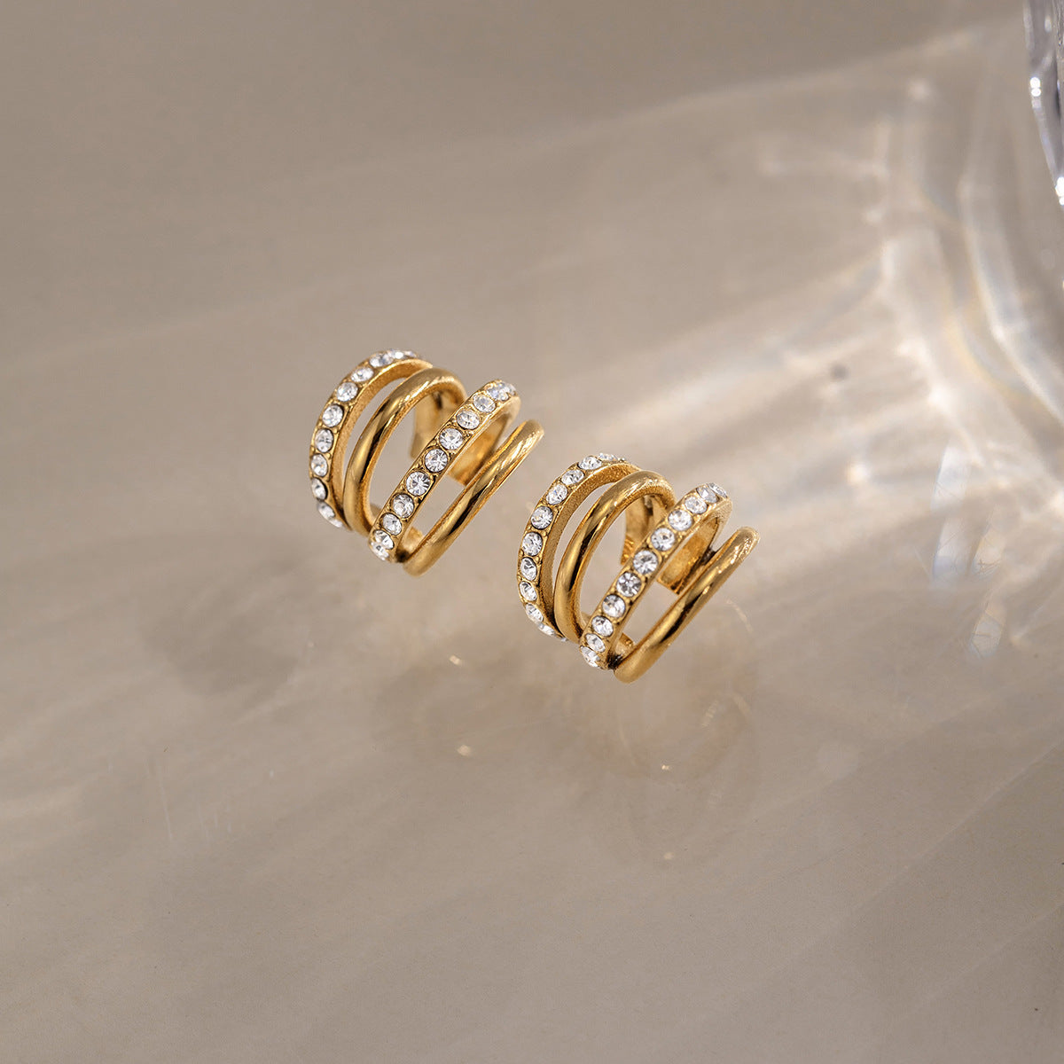 Elegant Glamorous Wild Silhouette Exotic Huggie Earrings