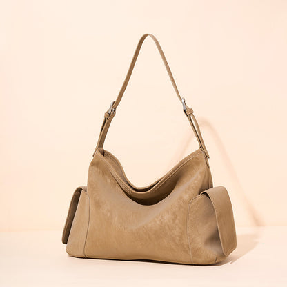 アーバン ノマド 本革バッグ | 大きめ スラウチ ショルダーバッグ サイドポケット付き