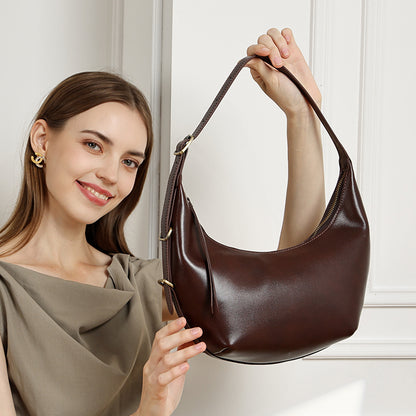 Niche Timeless Genuine Leather Dumping Bag With Unique Oil Waxed Patina
