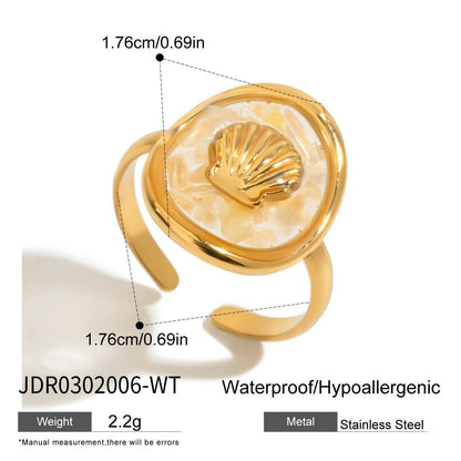 Sculpted Shell Coastal Charm Ring