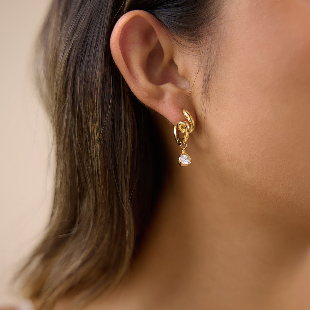 Modern Luxury Fluid Swirl Teardrop Drop Earrings