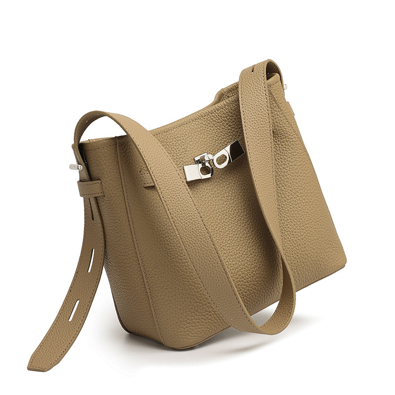 Borsa a secchiello senza tempo in vera pelle con hardware di lusso doppio D lucido