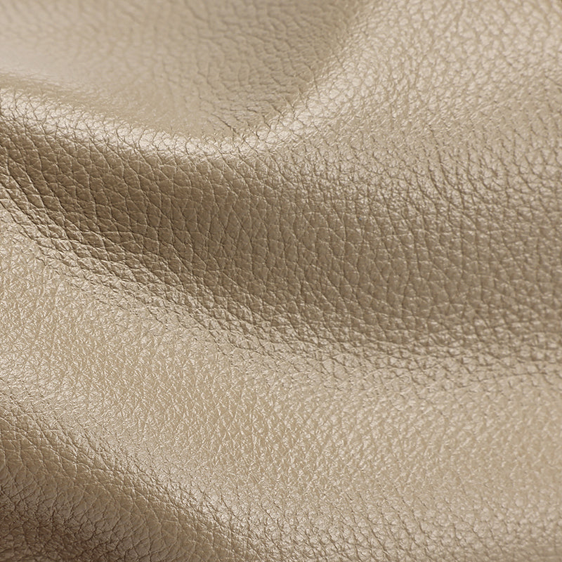 Borsa pochette a cuscino in vera pelle morbida dalla texture martellata
