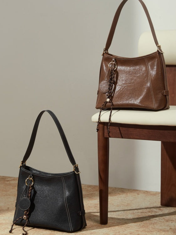 Artisan Stitched Genuine Leather Bag - Vintage Western Shoulder Tote with Tassel