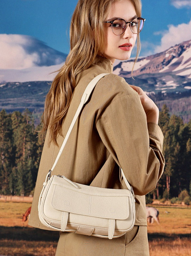 Mellow Pebbled Genuine Leather Flap Baguette Clutch Bag