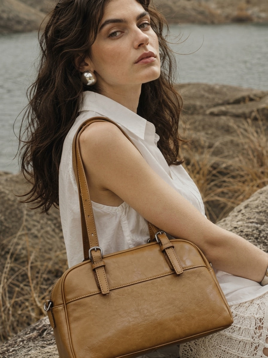 Mellow Rustic Genuine Leather Boston Clutch Bag