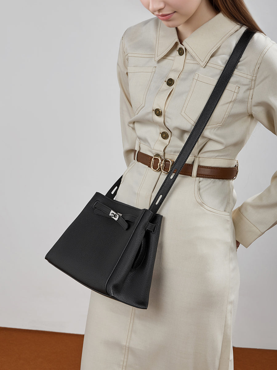 Ampia borsa tote a secchiello versatile in vera pelle Kelly sofisticata