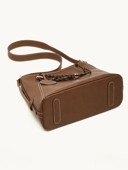 Artisan Stitched Genuine Leather Bag - Vintage Western Shoulder Tote with Tassel