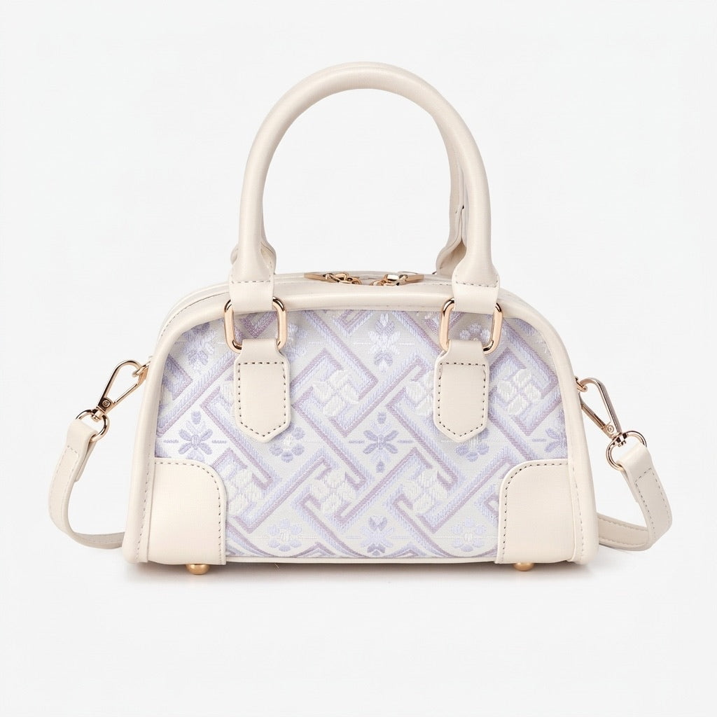 Sac pochette Boston doux en cuir écologique végan avec breloque teckel mignon