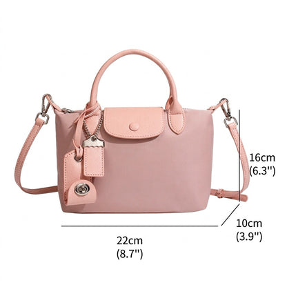 Borsa a tracolla e spalla chic e leggera in nylon a forma di fagottino