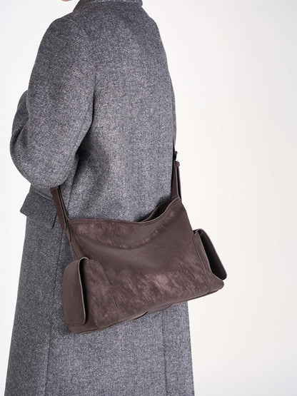 アーバン ノマド 本革バッグ | 大きめ スラウチ ショルダーバッグ サイドポケット付き