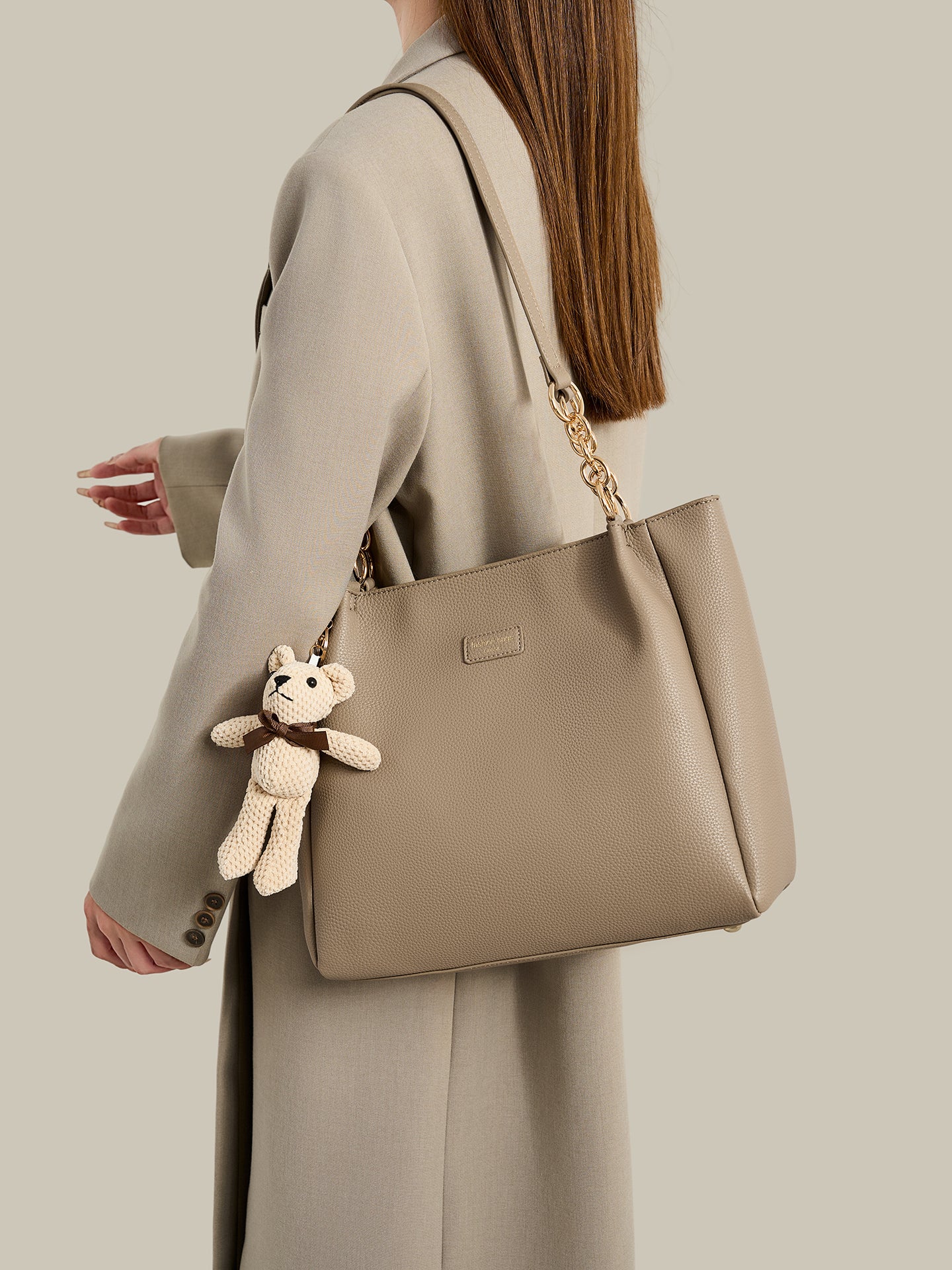 Sophisticated Minimalist Pebbled Vegan Eco-Leather Tote Bag
