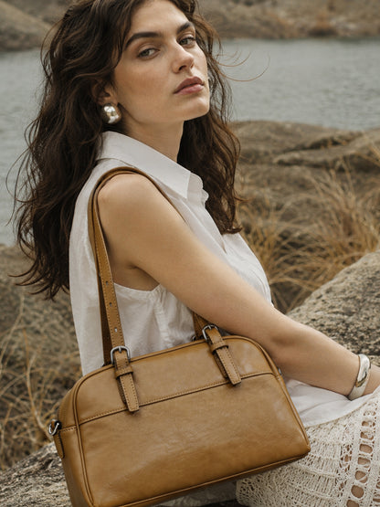 Mellow Rustic Genuine Leather Boston Clutch Bag