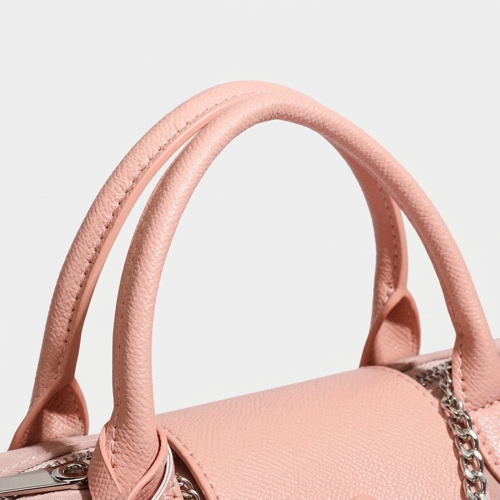 Borsa a tracolla e spalla chic e leggera in nylon a forma di fagottino