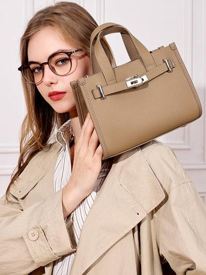 Minimalist Pebbled Genuine Leather Kelly Clutch Bag with Metal Turn Lock
