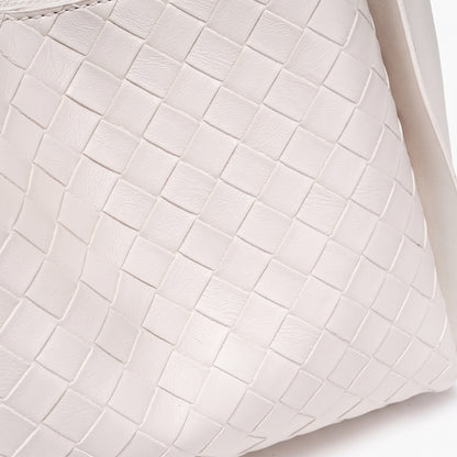 Sac pochette fourre-tout tressé intemporel en cuir écologique végan