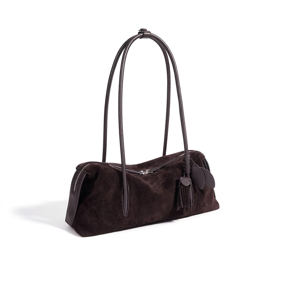 Schicke matte Baguette-Clutch aus echtem Leder