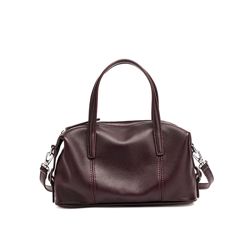 Borsa pochette a cuscino in vera pelle morbida dalla texture martellata
