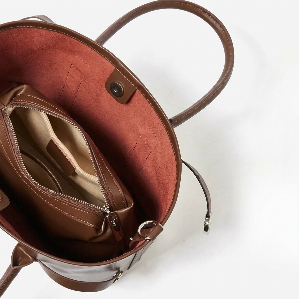 Ampia borsa tote a tracolla in pelle bovina semplice di lusso italiano