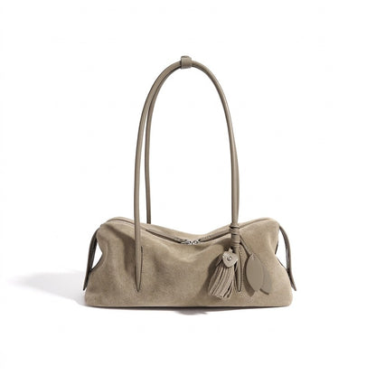 Schicke matte Baguette-Clutch aus echtem Leder