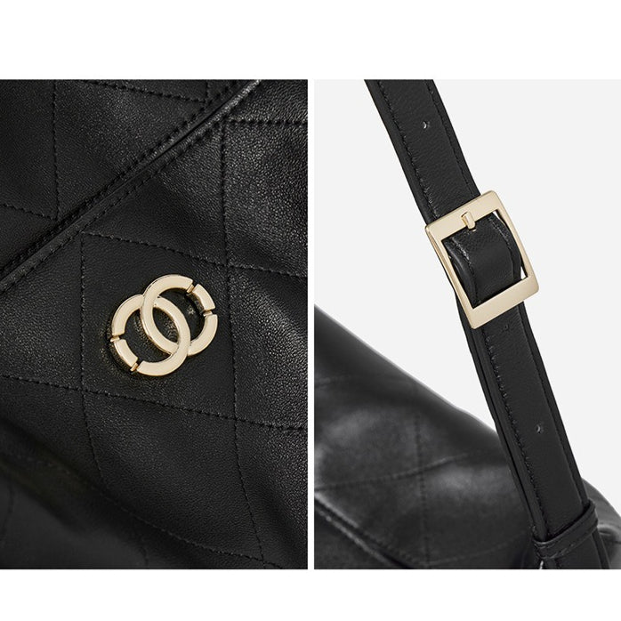 Elegant Quilted Sheepskin Leather Hobo Clutch Bag