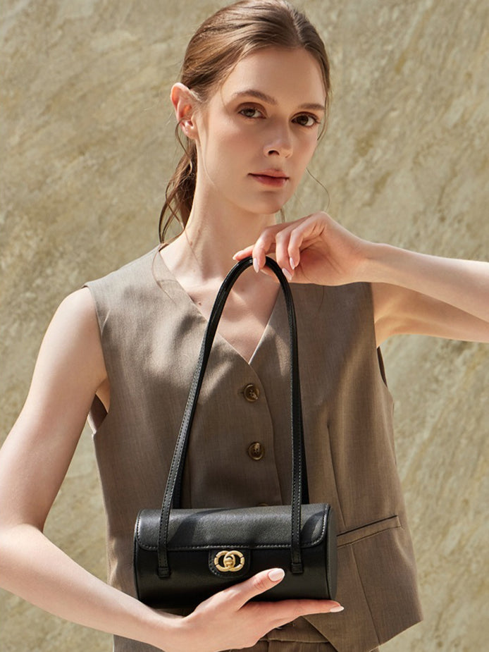Nostalgic Caviar Genuine Leather Baguette Tube Clutch Bag
