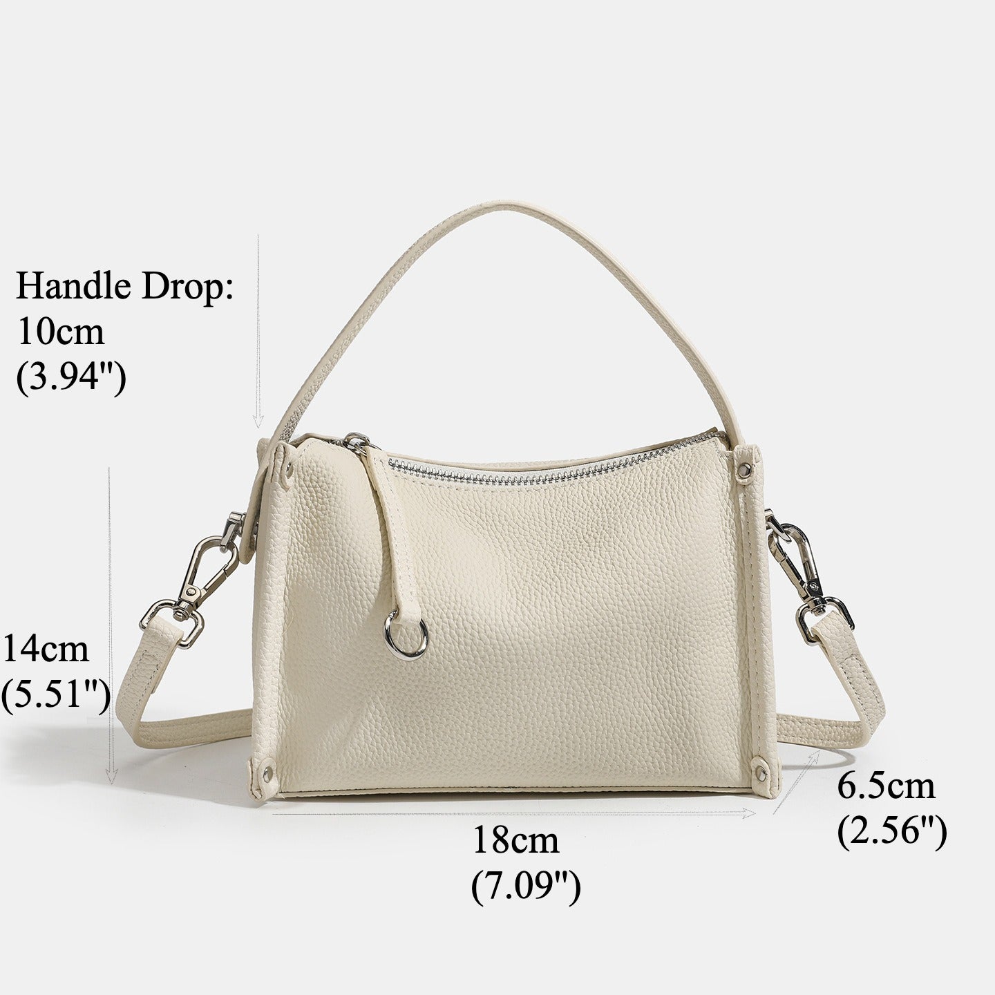 Pochette bandoulière épurée en cuir grainé véritable
