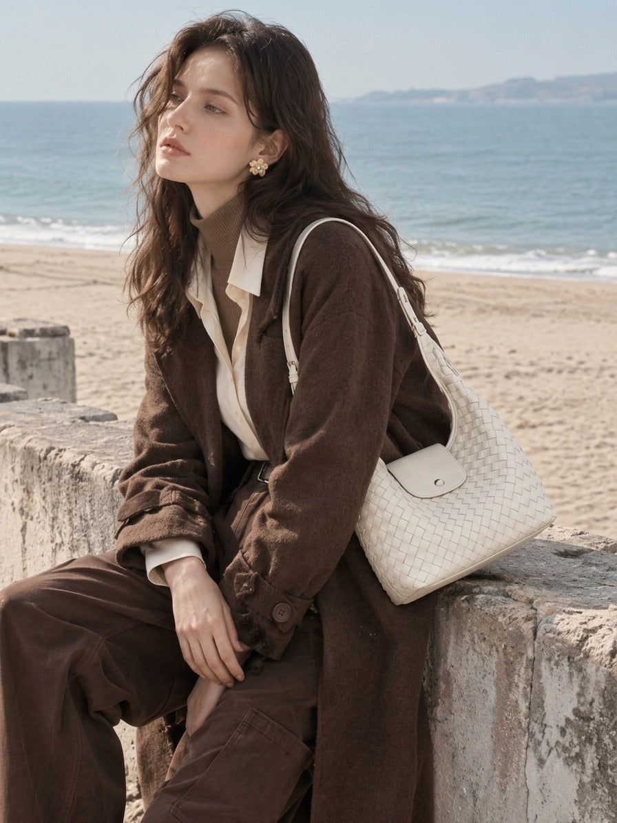 Elegant Woven Genuine Leather Hobo Clutch Bag