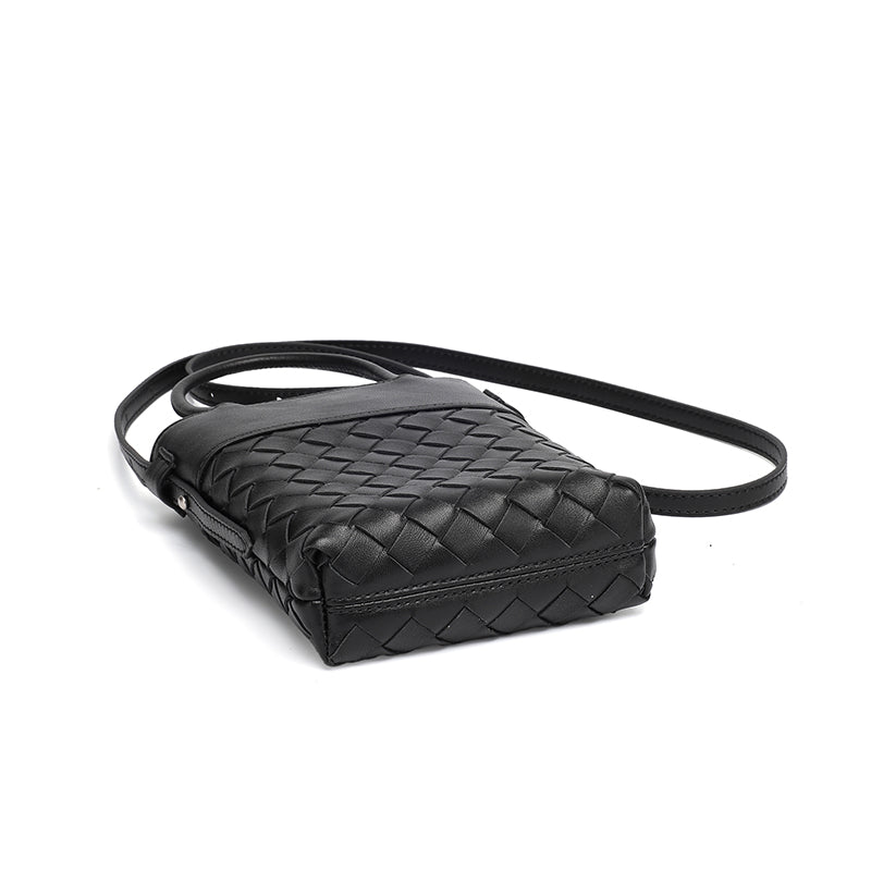 Mini borsa clutch artigianale intrecciata in vera pelle di agnello