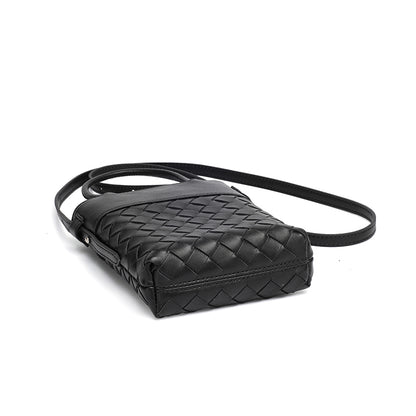 Mini borsa clutch artigianale intrecciata in vera pelle di agnello