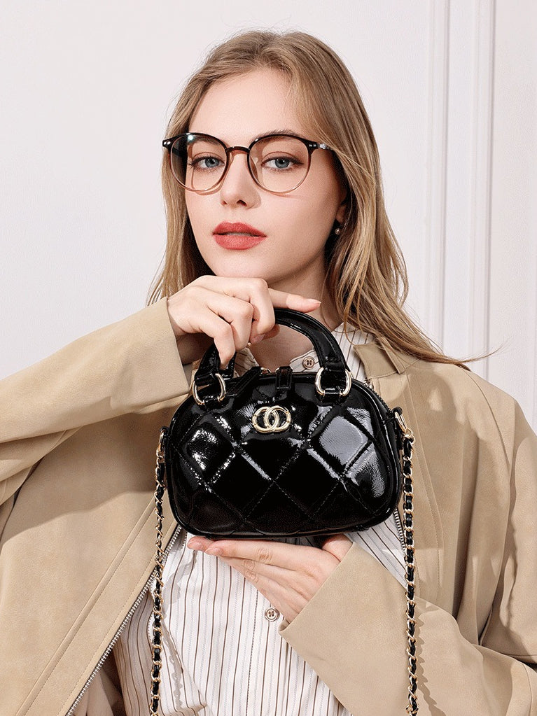 Exquisite Glossy Genuine Leather Quilted Chain Clutch Bag