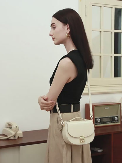 Elegante Satteltasche aus echtem Leder für Damen