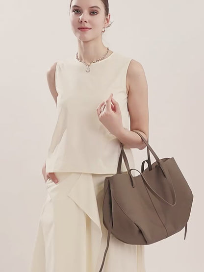Elegant Genuine Pebbled Leather Tote Bag with Pouch