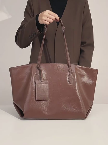 Beg Tangan Kulit Besar Vintage dengan Tag Bagasi Tandatangan