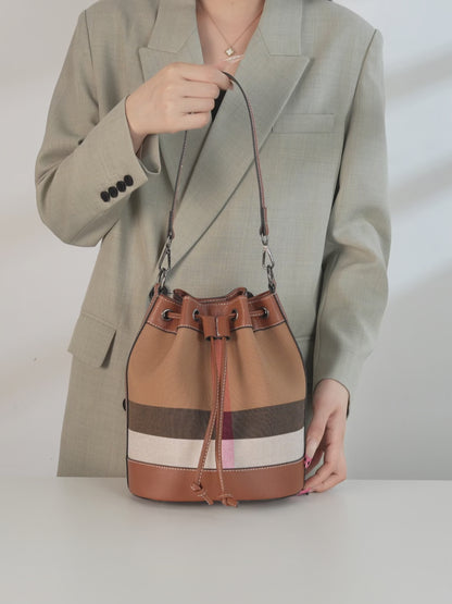 Vintage Plaid Vegan Eco-Leather Bucket Clutch Bag